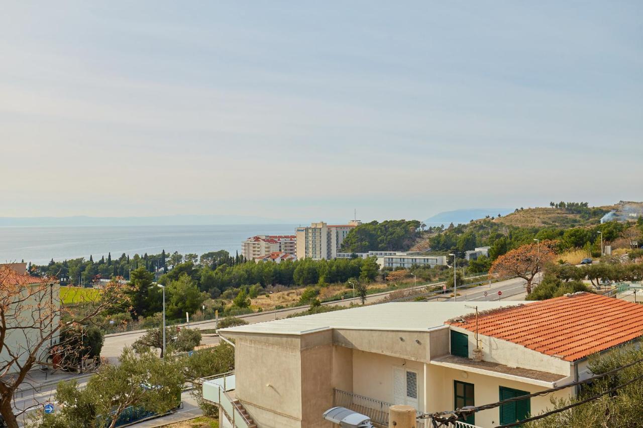 Apartments Zelic Tucepi Luaran gambar