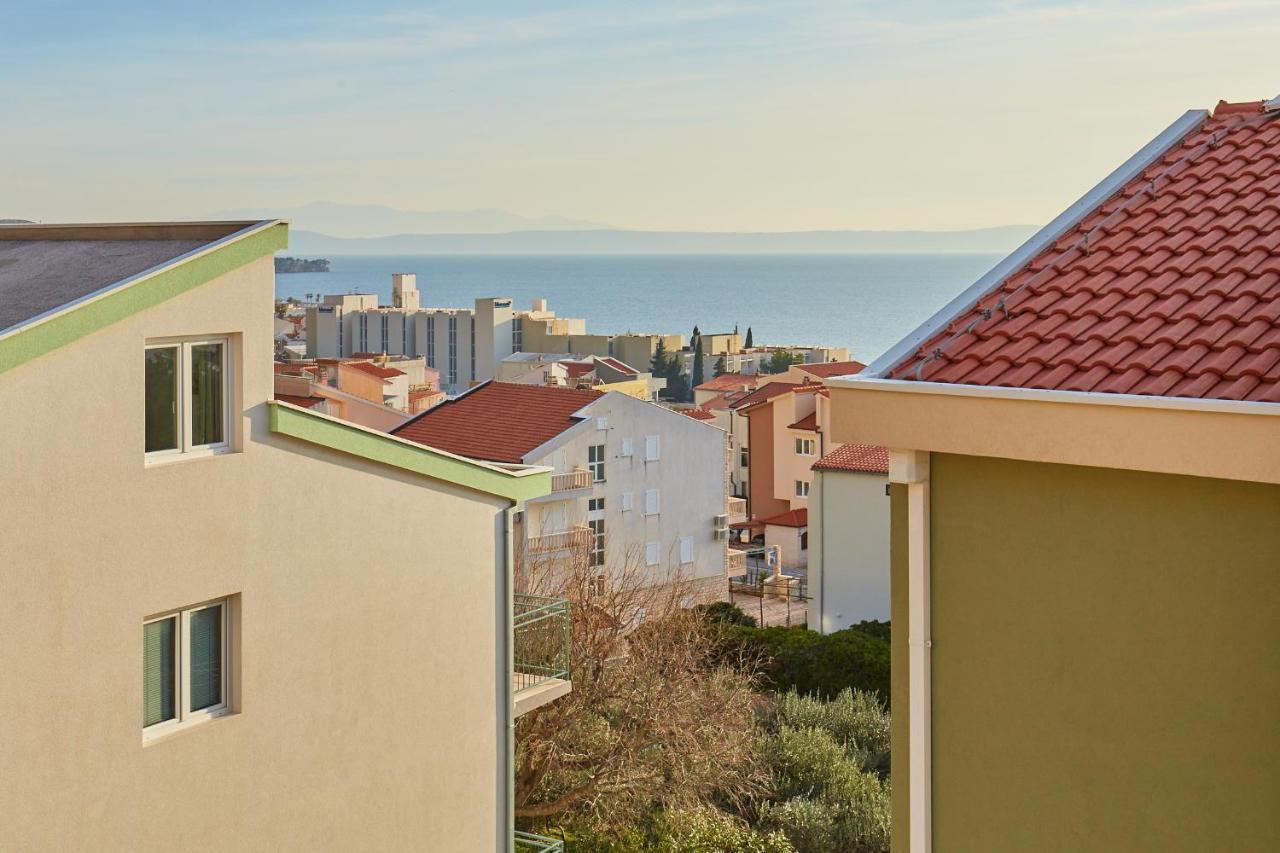 Apartments Zelic Tucepi Luaran gambar